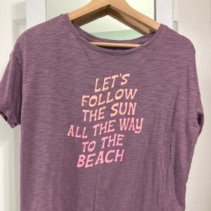 Old navy purple beach T-shirt